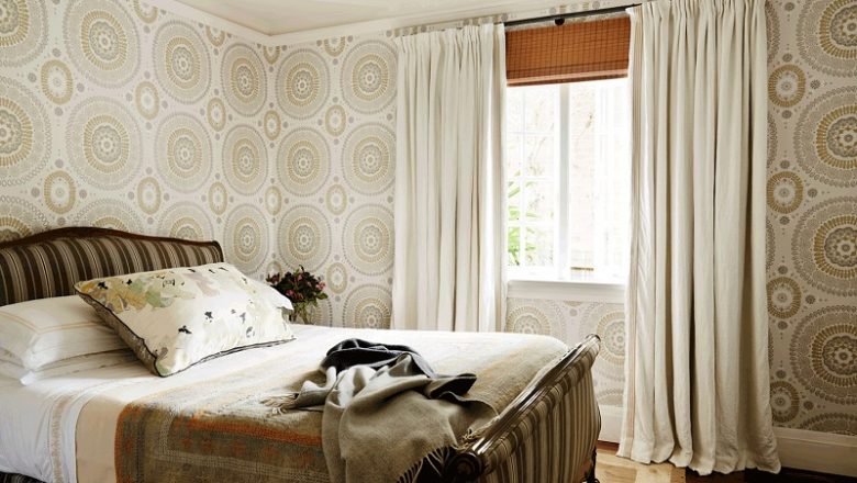 Blinds or Curtains what’s best for your room