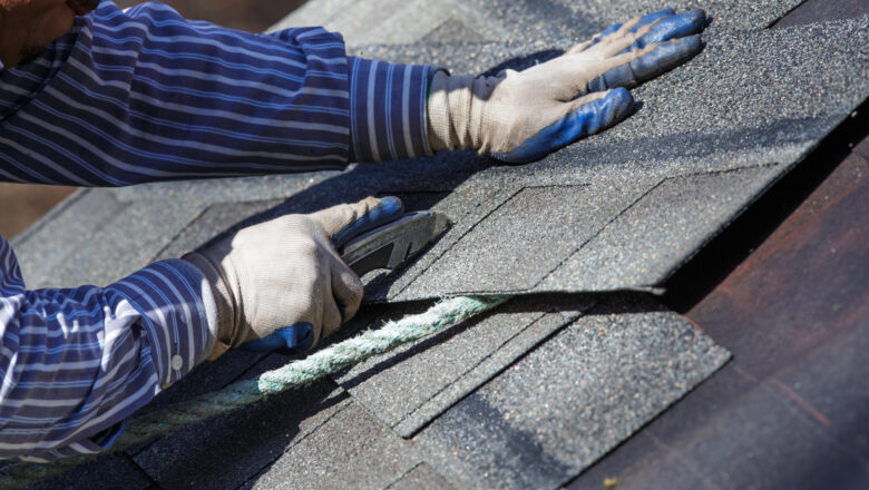 What Factors Should Be Considered When Choosing a Residential Roofing Contractor in Wilmington?