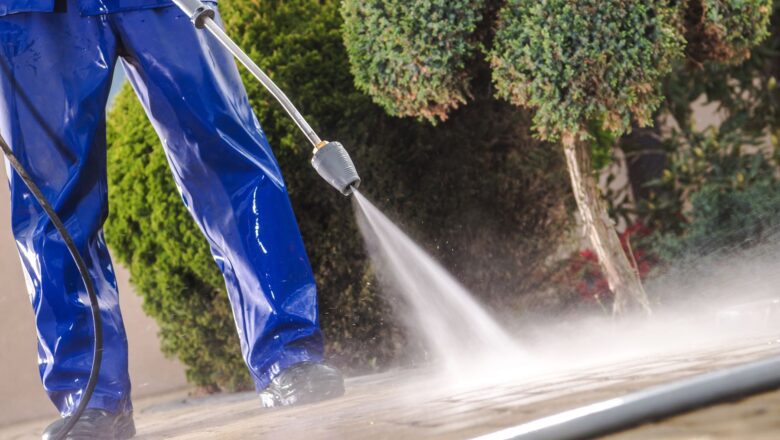 Safety Precautions While Pressure Washing 