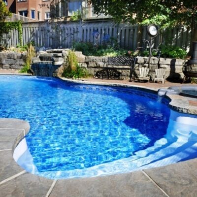 Why It’s Important to Choose the Right Florida Pool Contractor