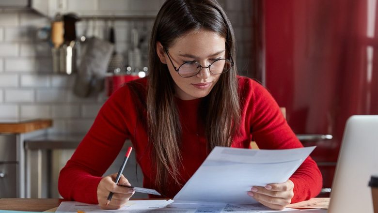 How to Save on Electricity by Understanding Price Trends in Singapore